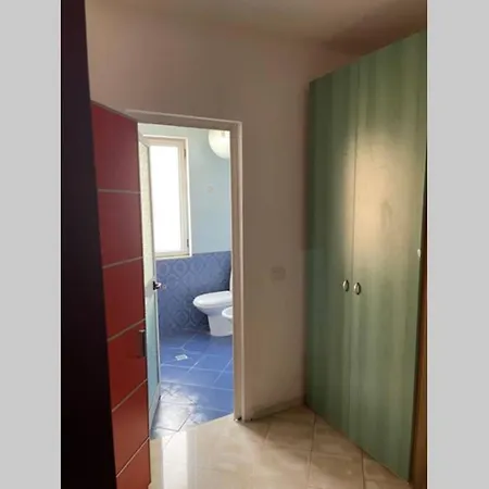 Hidden Gem Blloku Apartment Tirana
